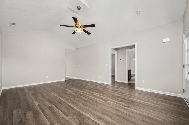 Building Photo - 107 Meadowbrook