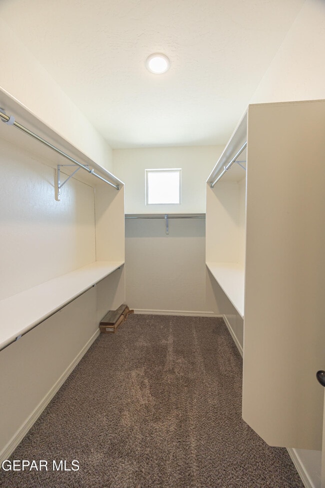 Building Photo - 2725 Mike Price Dr