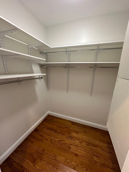 Building Photo - 303 D St