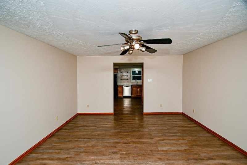 Building Photo - 457-459 Hutchison Dr