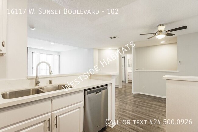 Primary Photo - 16117 W Sunset Blvd