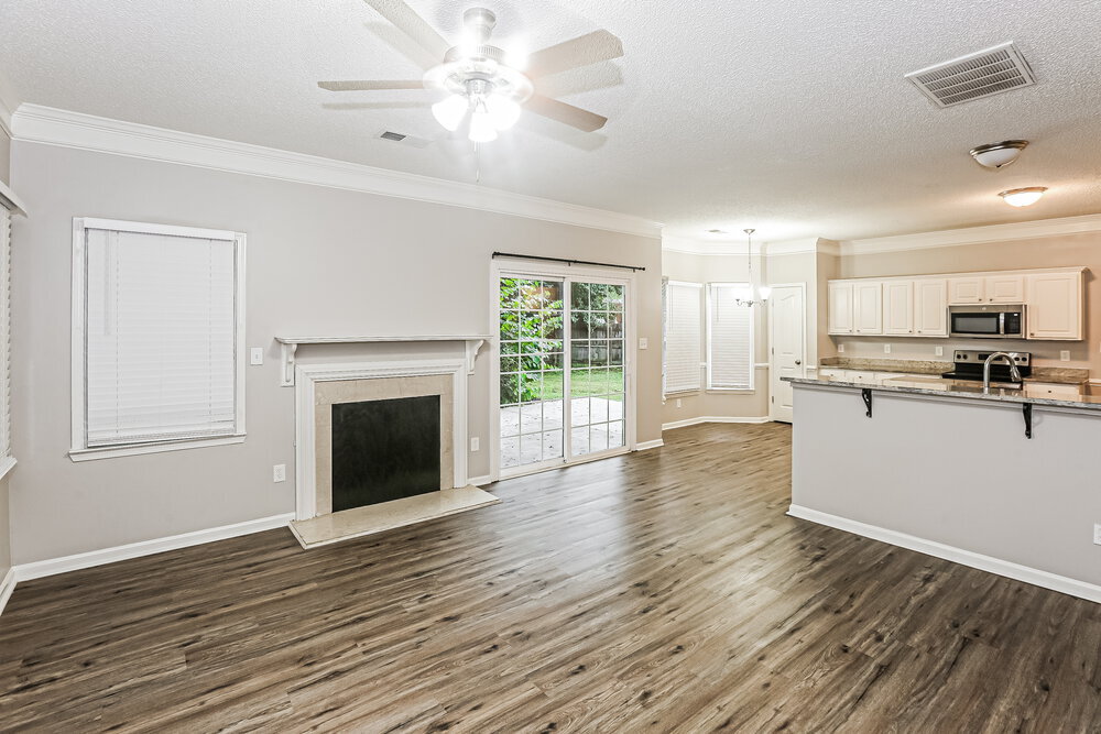 Building Photo - 137 Chere Helen Dr