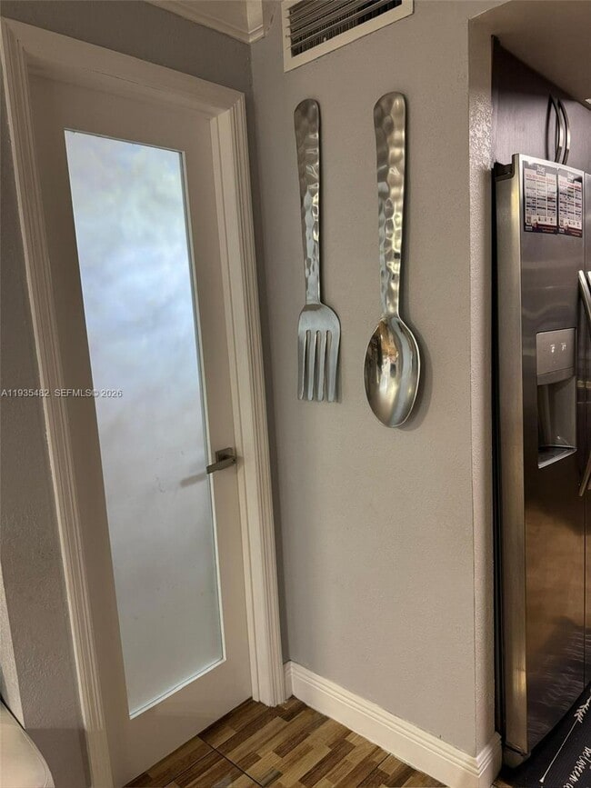 Building Photo - 13854 SW 67th Terrace