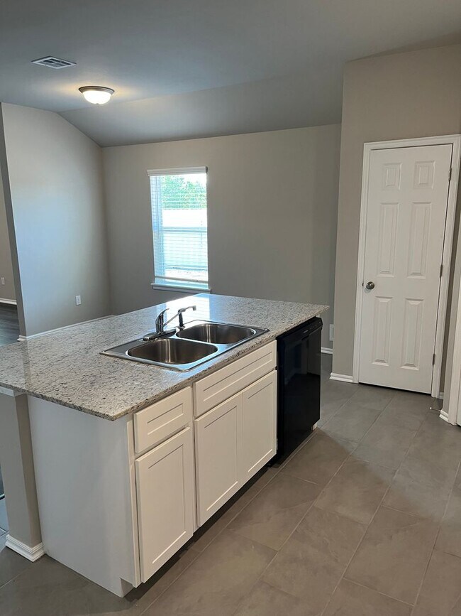 Building Photo - First Month Free!