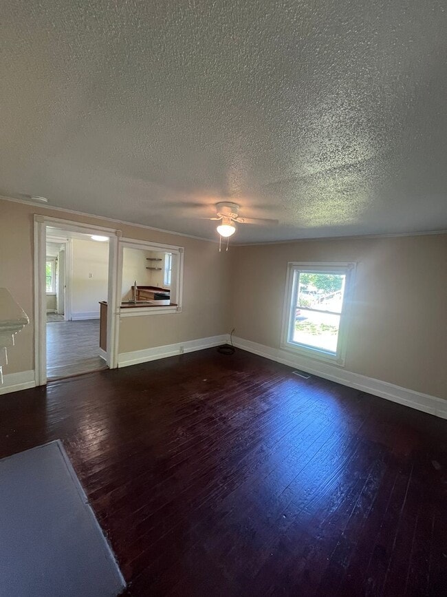 Building Photo - 3 McGowan St