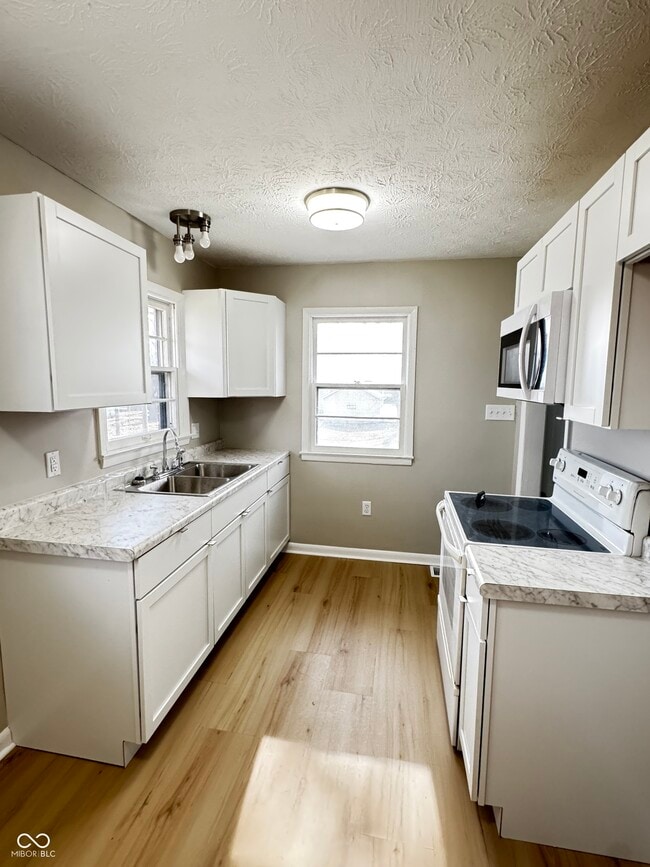 Building Photo - 4209 Shelby St