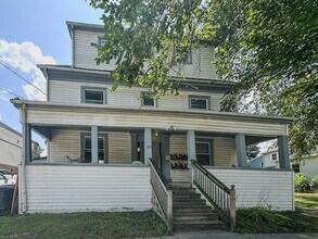 Building Photo - 334 Beakes St