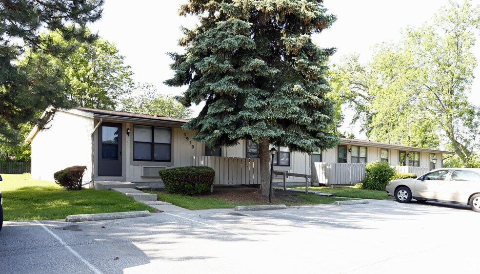 Amhurst Apartments 4929 Heatherdowns Blvd Toledo OH 43614 Apartment Finder