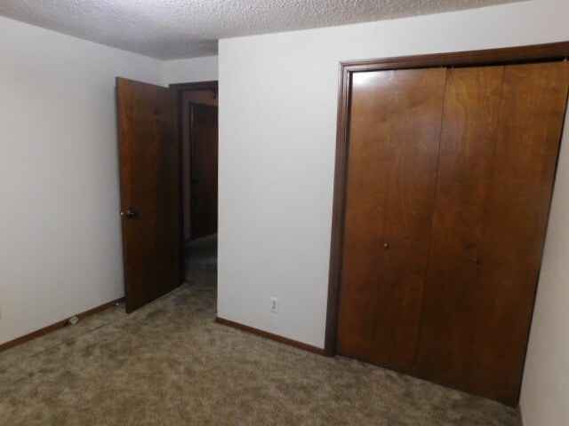 Building Photo - 3Bd/2Ba Single Story Home - Available to View!