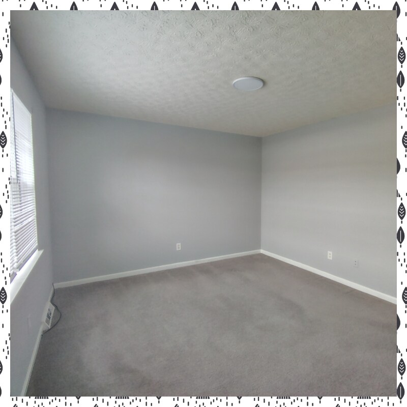 Building Photo - 22 Fonda Dr