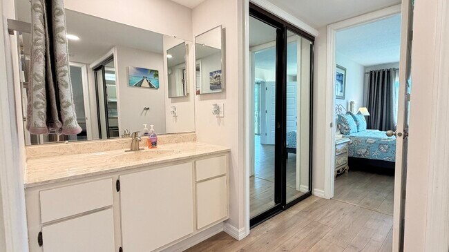 Building Photo - 2400 S Ocean Dr