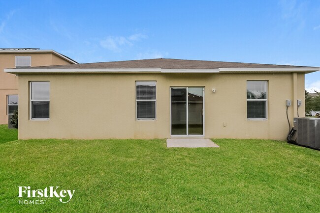 Building Photo - 10111 Crested Fringe Dr