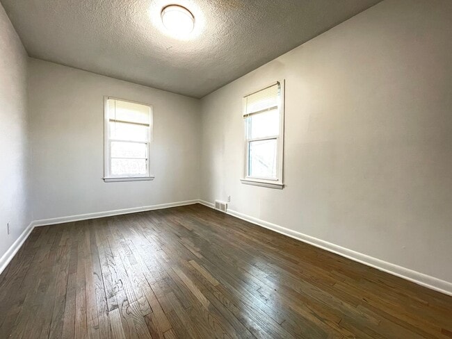 Building Photo - 3826 N 36th St