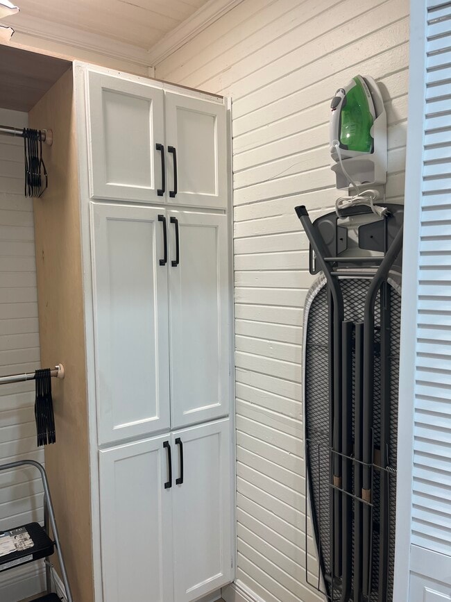 Building Photo - 904 Kentucky St