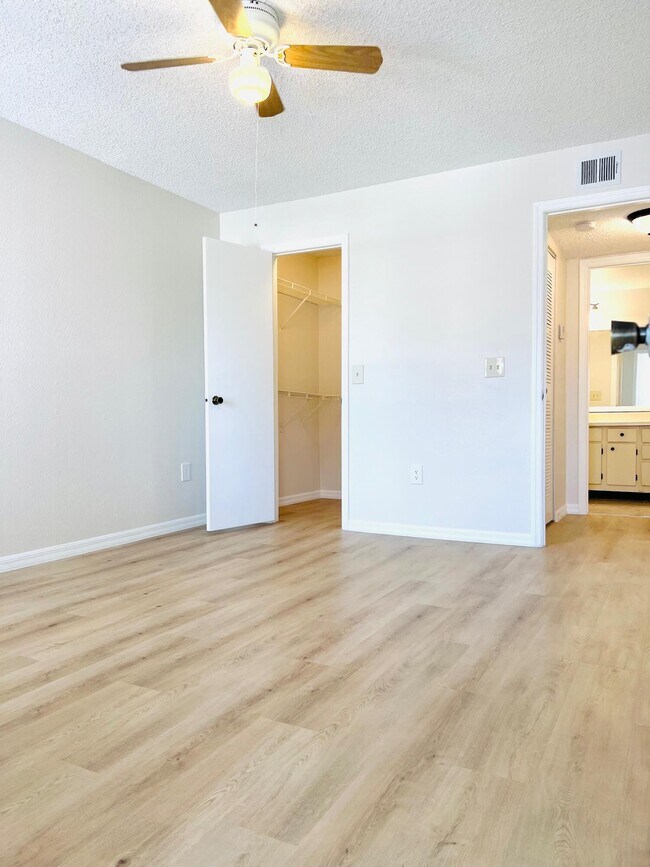 Building Photo - 1401 Village Blvd