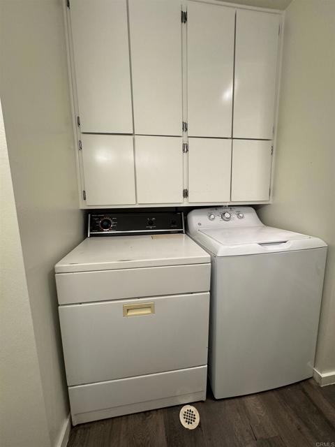 Building Photo - 1837 Milbank Rd