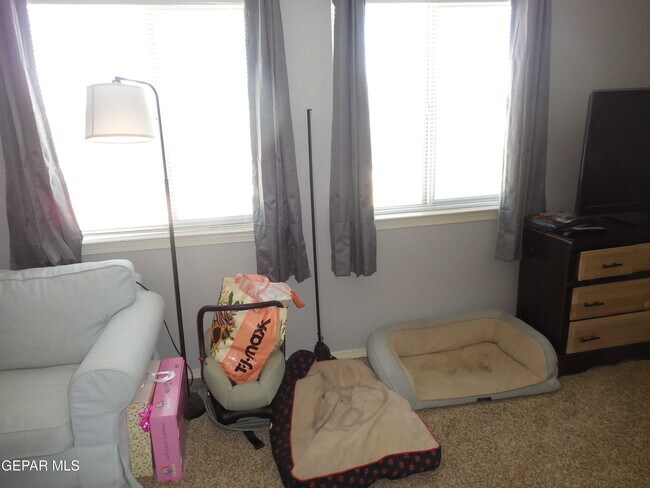 Building Photo - 7045 Eagle Nest Ct