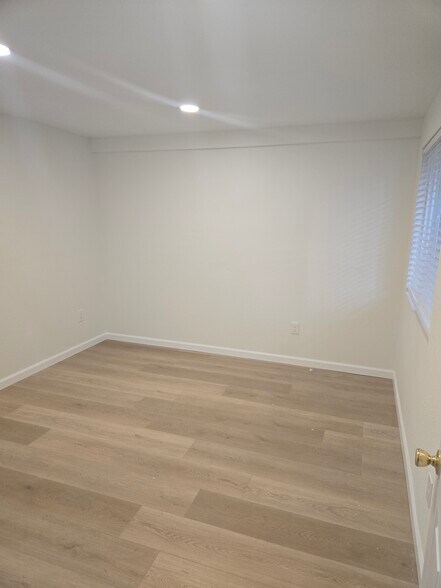 Building Photo - 3518 105th St NW