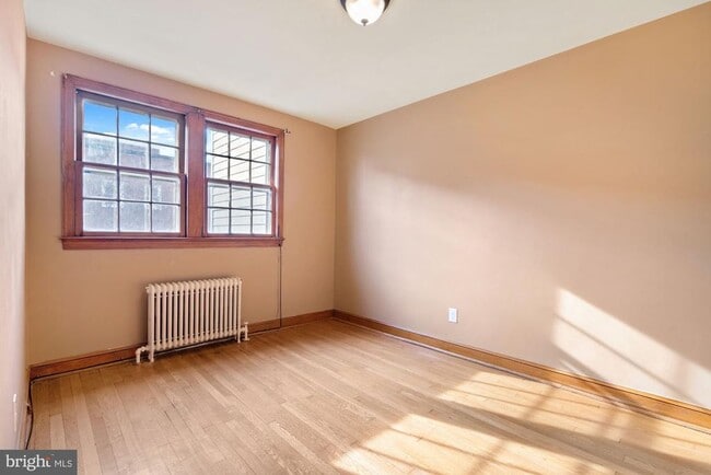 Building Photo - 1403 K St SE