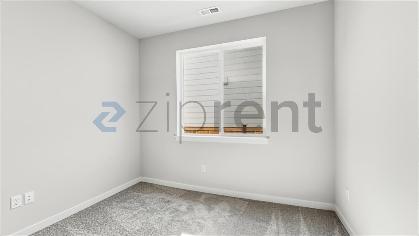 Building Photo - Unit