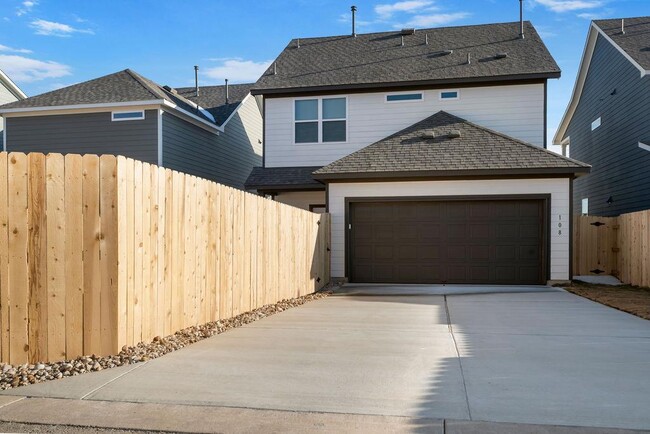 Building Photo - 108 Woodrow Ln