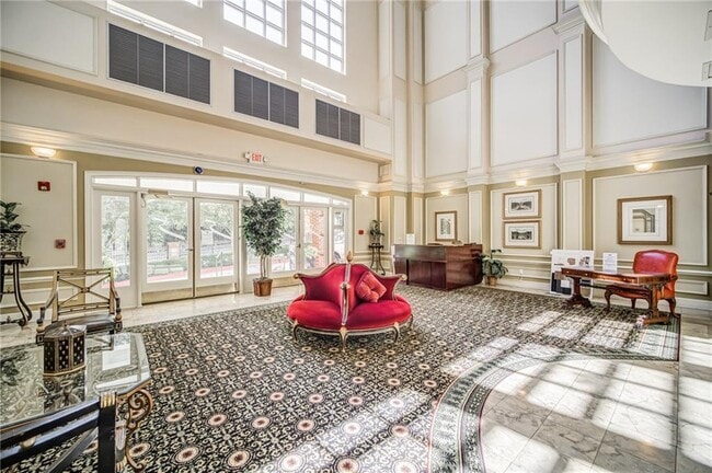 Building Photo - 3275 Lenox Rd NE