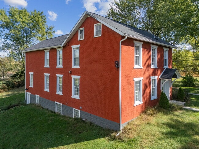 Building Photo - 8113 US-22