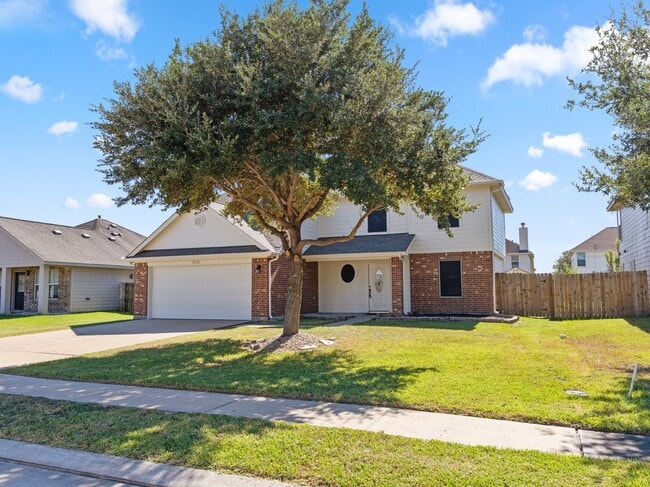 Building Photo - 1023 Santa Fe Ct