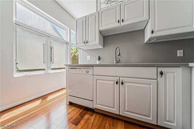 Building Photo - 5760 Emerald Ridge Pkwy