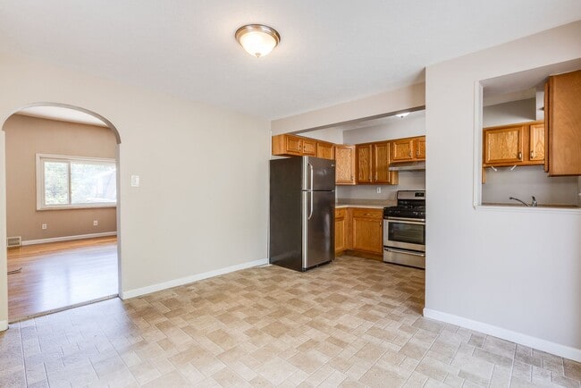 Building Photo - 224 Seward St