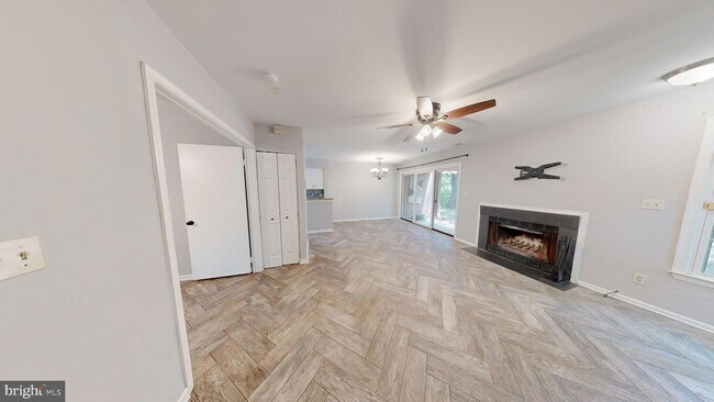 Building Photo - 11100 Beaver Trail Ct