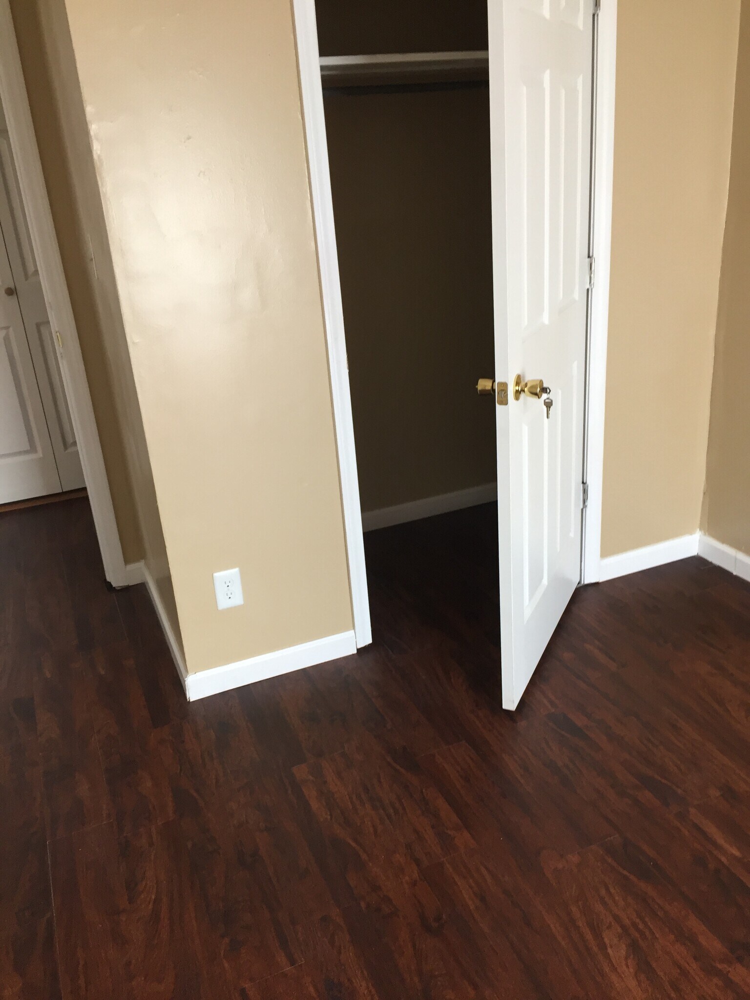 Building Photo - 5741 Aftonshire Dr