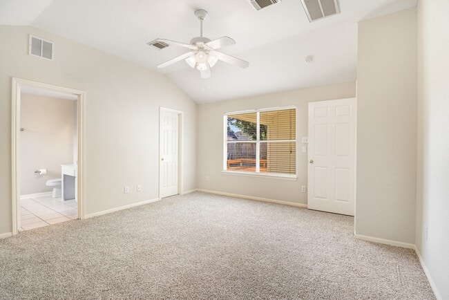 Building Photo - 14615 Rochelle Ct