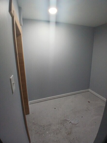 Building Photo - 617 Lafayette St