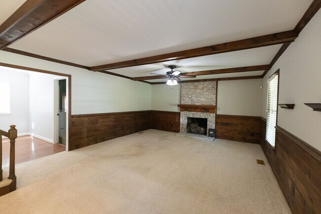 Building Photo - 5517 Robinridge Rd