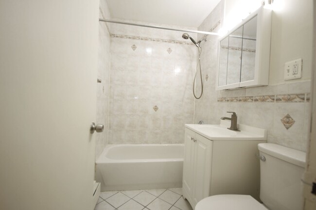 Building Photo - 4 W 130th St
