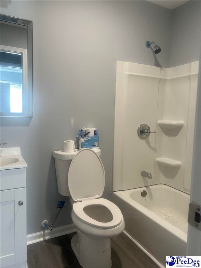 Building Photo - 516 Howard St