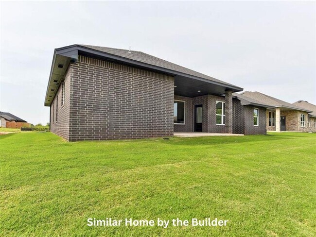 Building Photo - 1945 W Crossbow Way