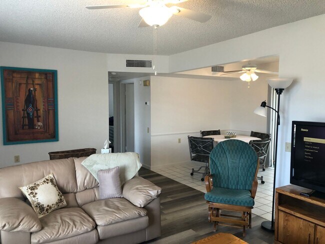 Building Photo - 768 Leisure World