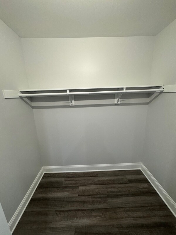 Building Photo - 222 Chesna Dr