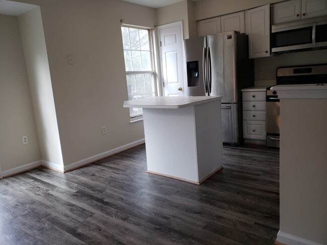 Kitchen - 8604 Jacks Reef Rd