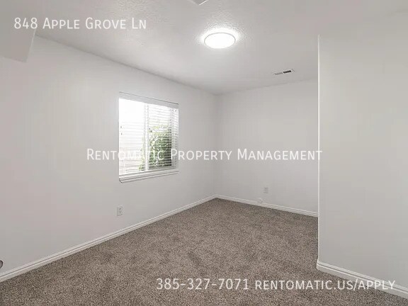 Building Photo - 848 Apple Grove Ln