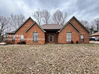 Building Photo - 2100 Shannon Cove