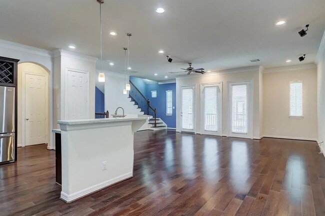 Building Photo - 5505 Zoemark Ln