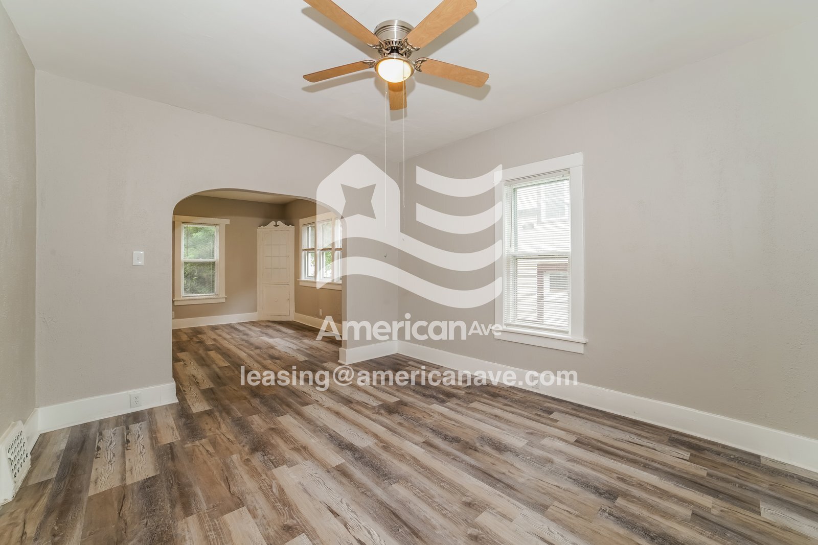 Building Photo - 2140 N Maryland Ave