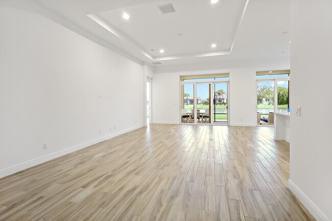 Building Photo - 23026 SW Accesi Way