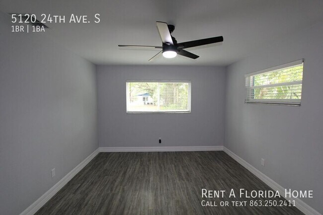 Building Photo - 5120 24th Ave S