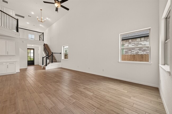 Building Photo - 7327 Blue Gentiana Ln