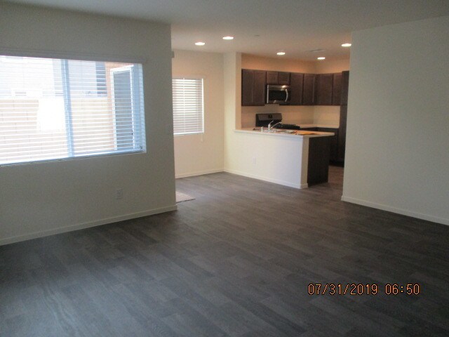 Building Photo - 4141 Chamisa Cove St