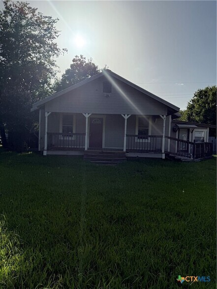 Building Photo - 504 S Brookman